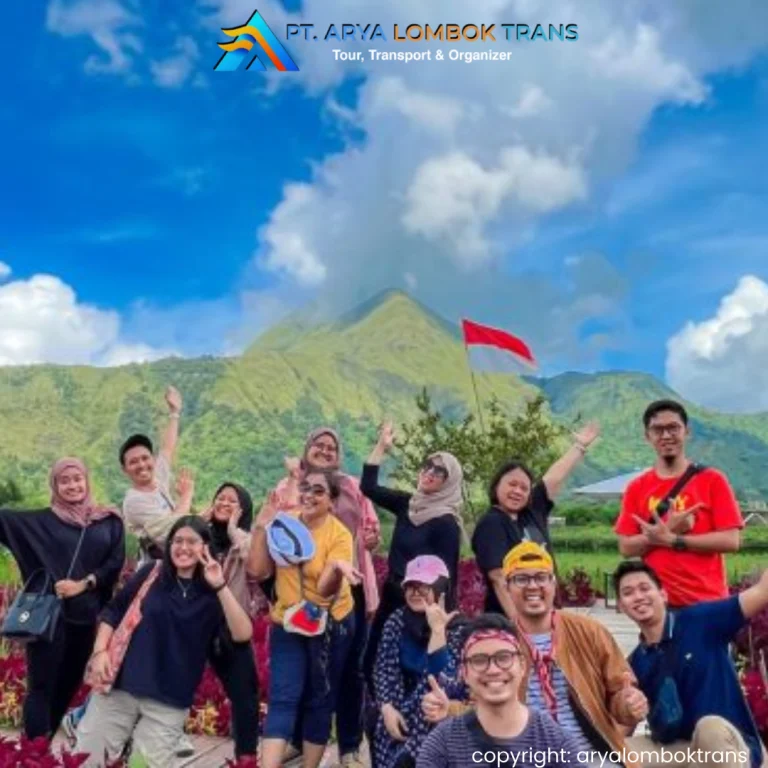 Paket Grup Tour 3 Hari 2 Malam - paket wisata Lombok Arya Lombok Trans